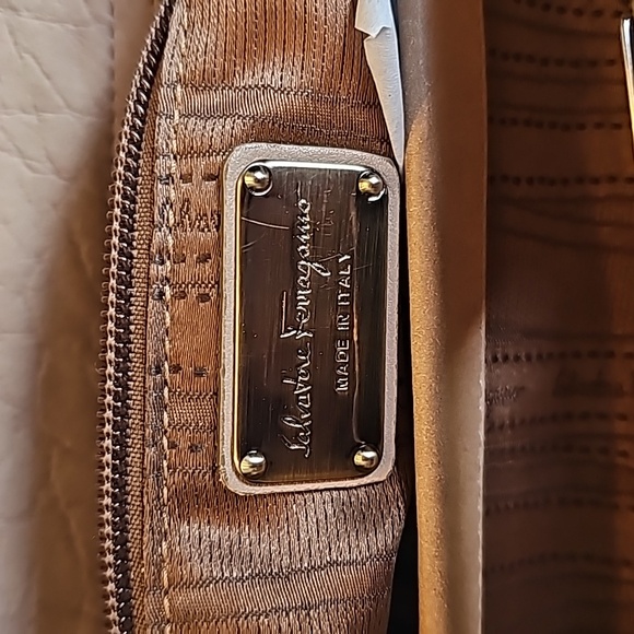 Salvatore Ferragamo Whipstich Gancini Nubuck Basketweave Shoulder Bag - EUC Rare - Picture 11 of 14